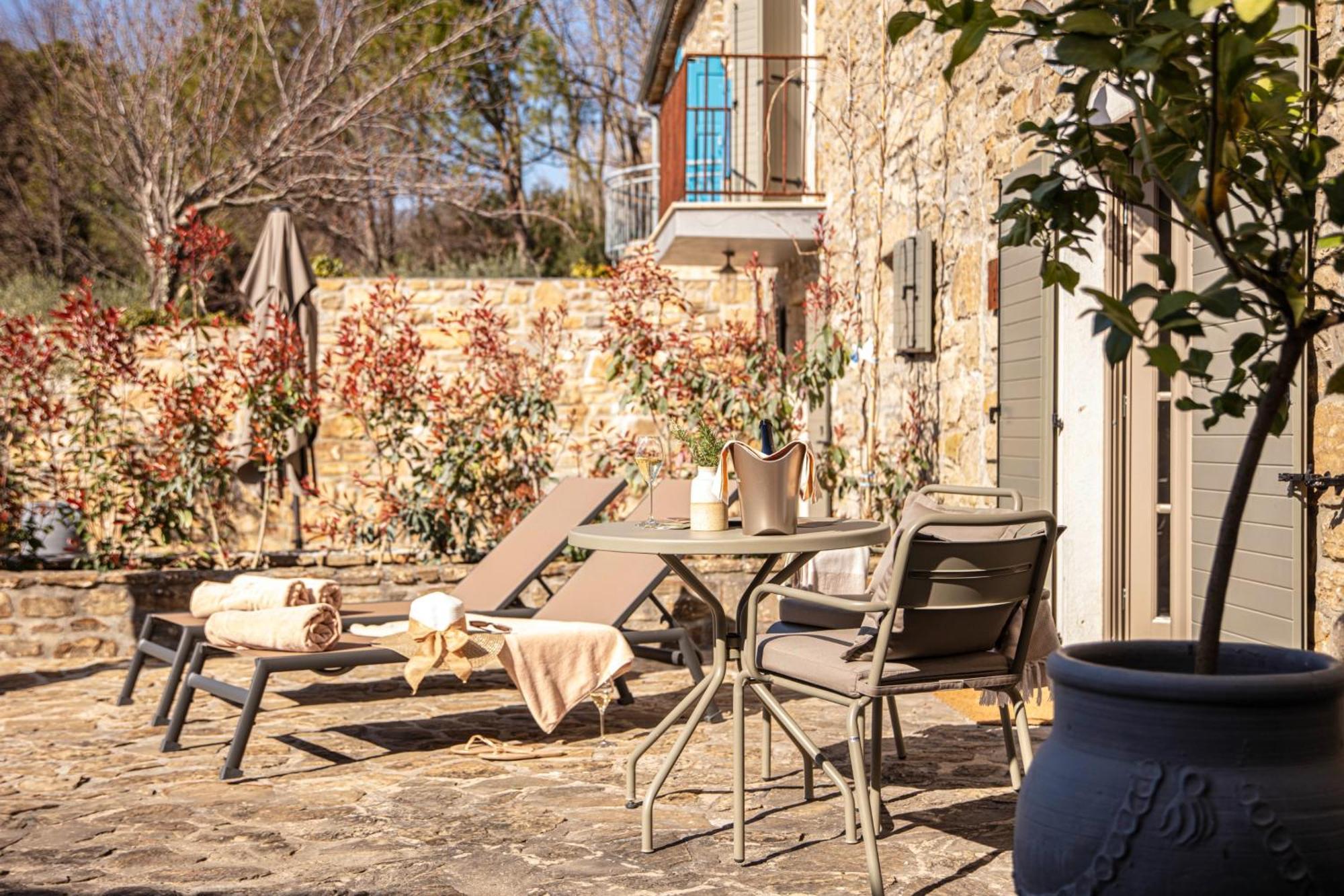 San Canzian Hotel & Residences - Small Luxury Hotels Of The World Buje Room photo